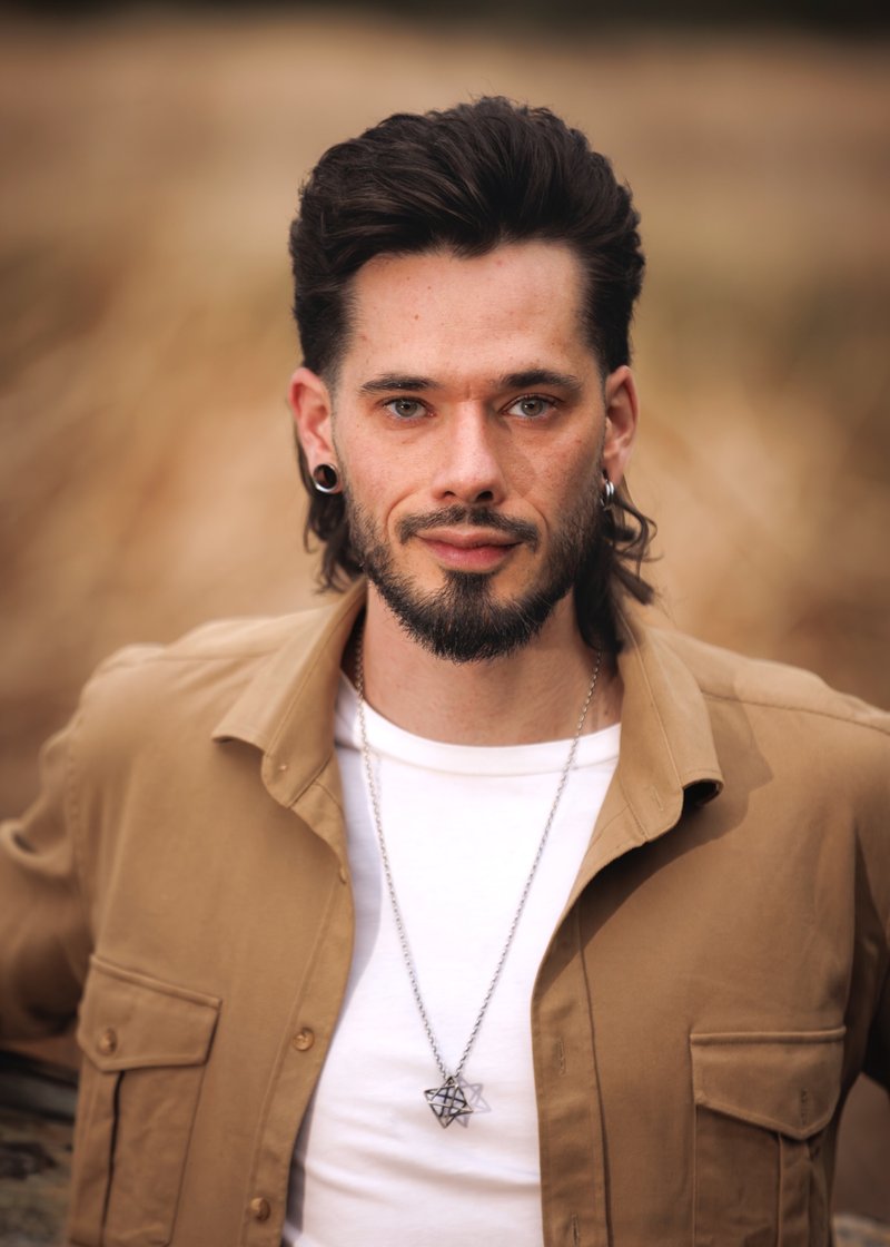 Max - Professional Mobile Hairdresser